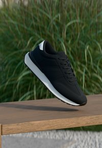 Δεν επιλέχθηκε, black