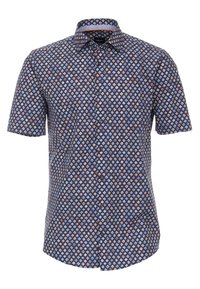 Koszula z krótkim rękawem na guziki, wykonana z ciemnej tkaniny z geometrycznym wzorem w kolorach niebieskim, pomarańczowym i białym, z kontrastującym obszyciem kołnierza.