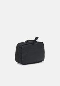 The North Face BASE CAMP VOYAGER DOPP KIT UNISEX - Toalettmappe - black/white