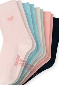 Set von acht Baumwollsocken in Pastellfarben: Rosa, Blau, Grau und Marineblau. Mit geripptem Muster und kleinen Herzchen auf der rosa Socke.