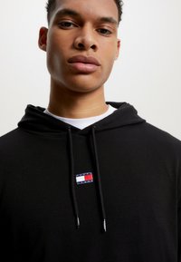 Tommy Jeans HERITAGE BADGE LOUNGE - Pulóver - black