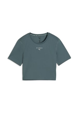 Donkergroene cropped sport T-shirt met korte mouwen met HYROX- en Puma-logo's centraal op de voorkant.