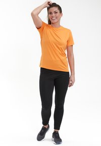Endurance CHALINA - T-shirts basic - tangerine