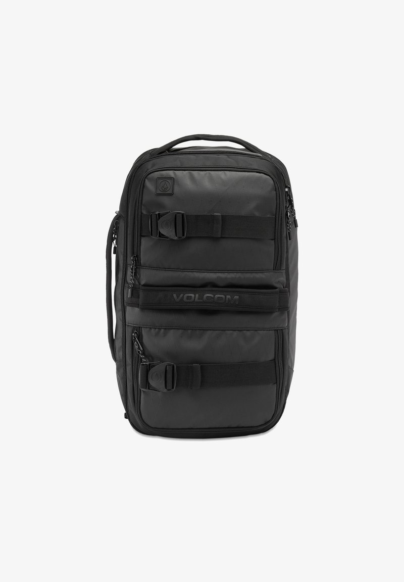 Sort rygsæk med en tekstureret overflade, flere lynlåslommer, justerbare stropper og en logoaccent på forsiden. Kompakt og funktionelt design.