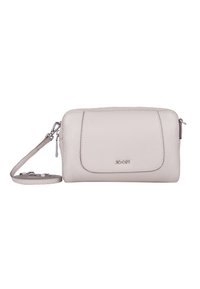 Borsa a tracolla in pelle beige chiaro con texture liscia, chiusura con zip e cinturino rimovibile. Presenta una tasca frontale con patta e dettaglio del logo.