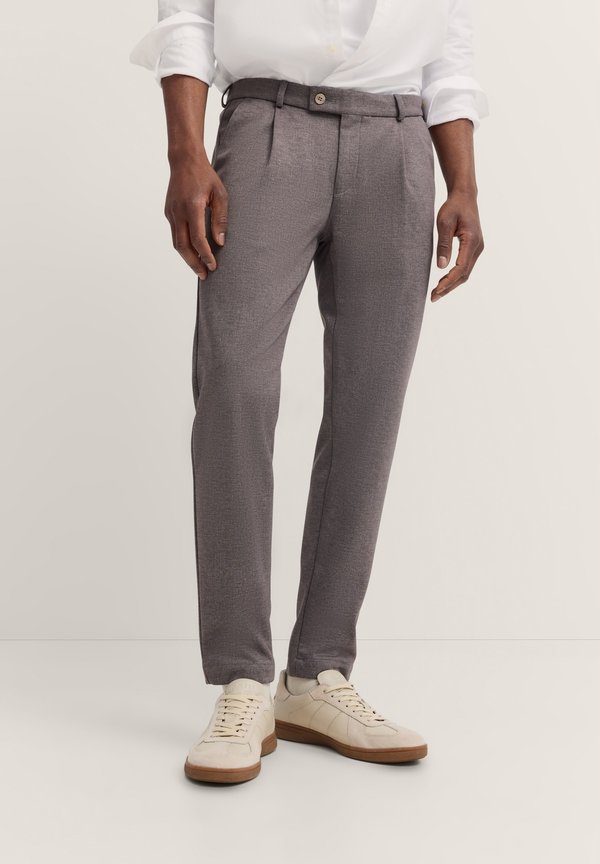 MIT FLEXCITY STRETCH - Stoffhose - braun