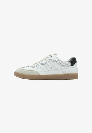 White sneakers with a suede toe cap, perforated mesh side panels, beige laces, and a contrasting black heel accent on a gum sole.