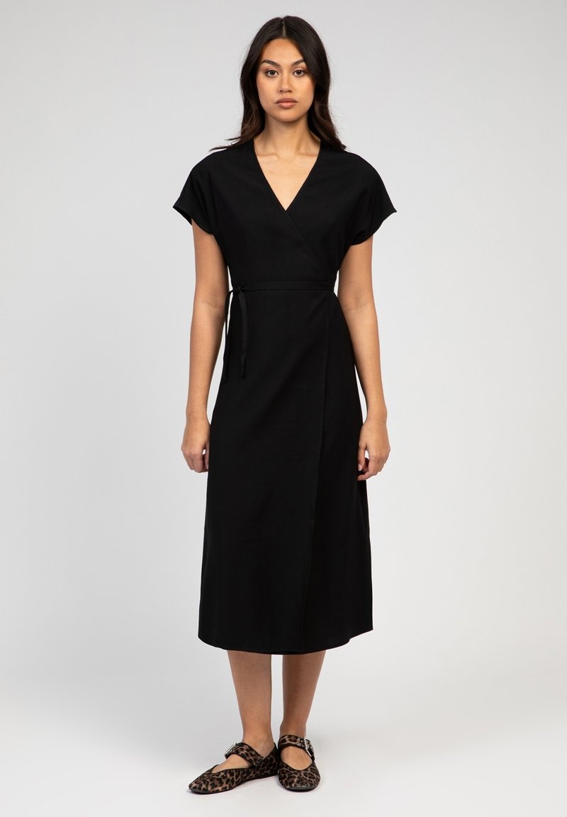 AN'GE MIKIMA - Robe de jour - noir