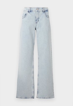 Hellblaue weite Jeans aus Denim, mit hoher Taille, Gürtelschlaufen, fünf Taschen und ausgebleichten Bereichen für einen Vintage-Look.