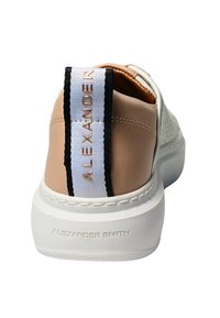ALEXANDER SMITH WEMBLEY - Sneakers laag - bianco
