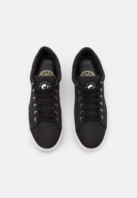 Kurt Geiger London Tenisky - black