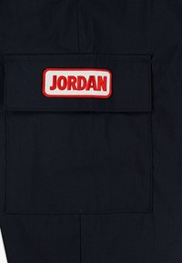 Jordan DEEP DISH PANT - Cargobukse - black