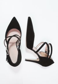 Zign Klassiska pumps - black