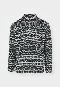 Δεν επιλέχθηκε, dark stone