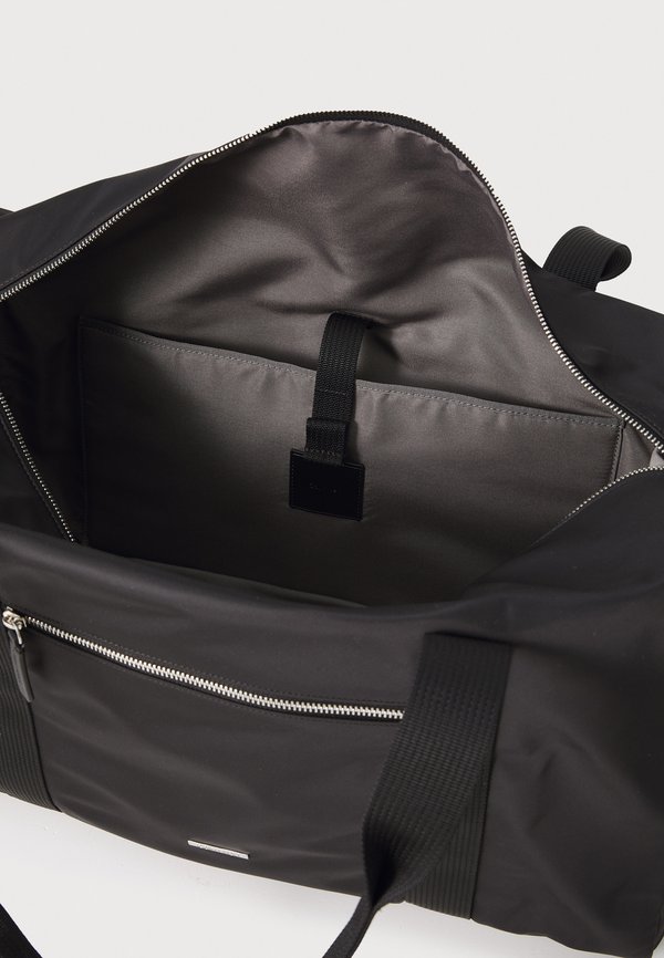 SLEEK WEEKENDER BAG - Weekend bag3
