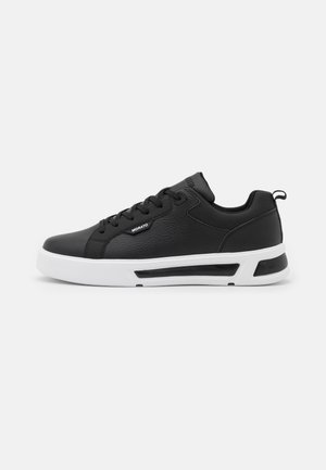 STAGE GRAIN TAIR FRAME INTO - Sneakers laag - black