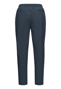 Marineblauwe, lichte broek met een elastische tailleband, taps toelopende benen, subtiele textuur en een achterzak voor opbergruimte.