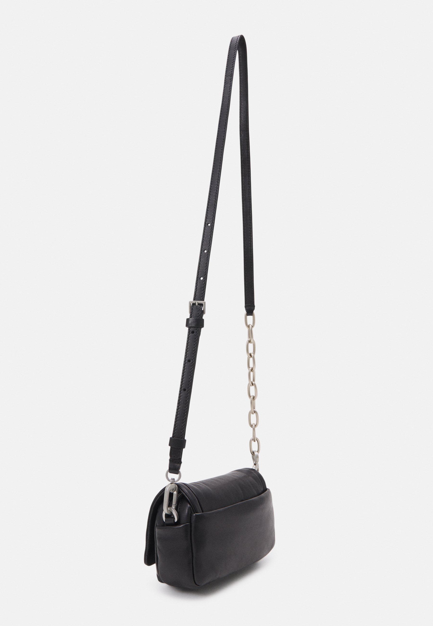 Liebeskind Berlin Schoudertas - black 