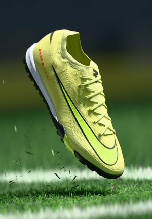 ZOOM VAPOR 16 PRO TF - Kõva pinnase jalgpallisaapad - limelight/volt/hyper crimson