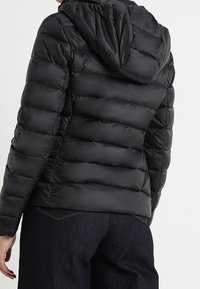 VILA Dunjacka - black