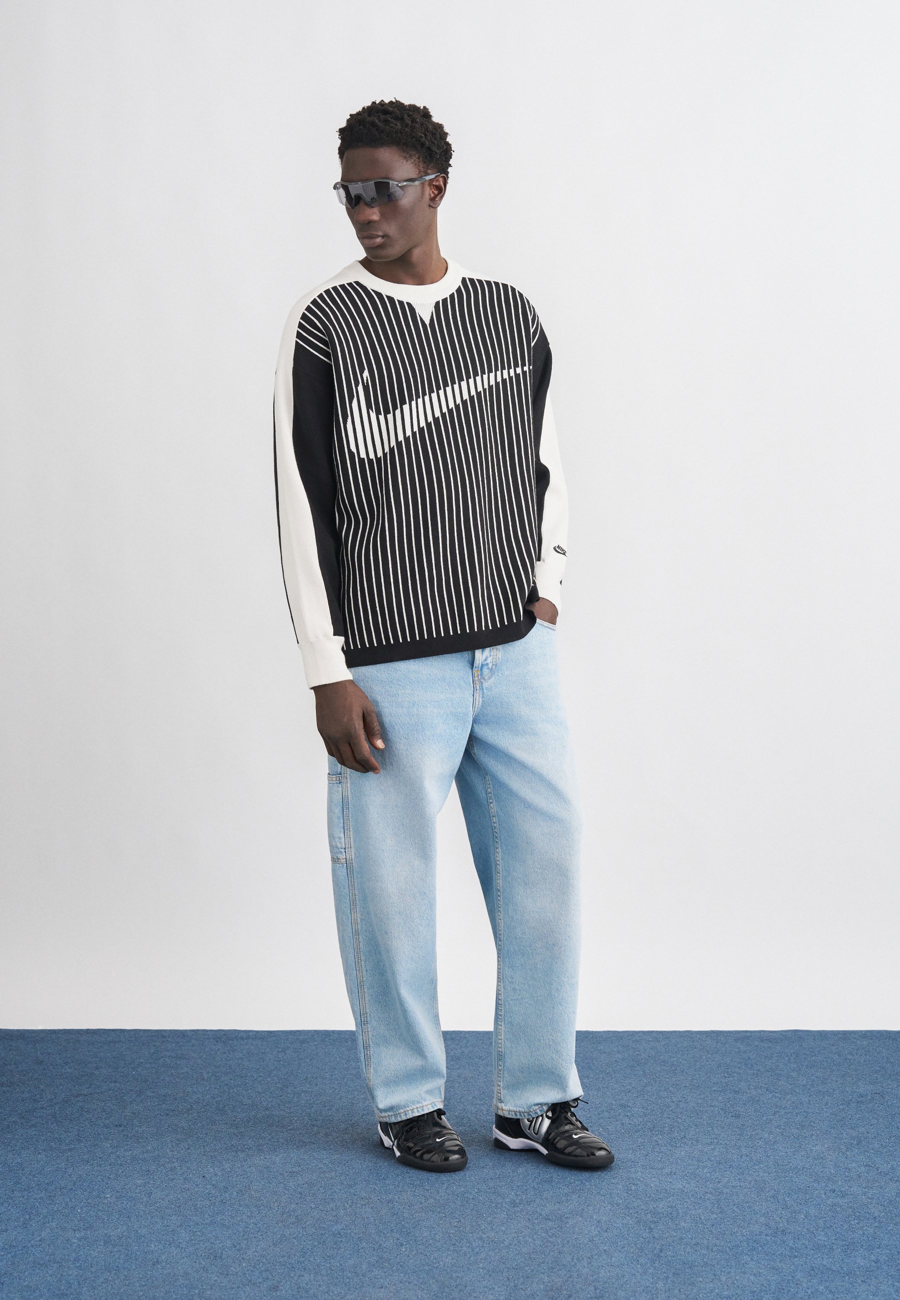 nike men's sportswear club sharpie pullover