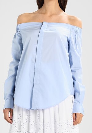 Blus - blue