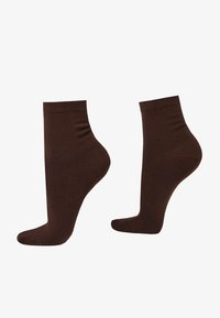 Non selezionato, Brown