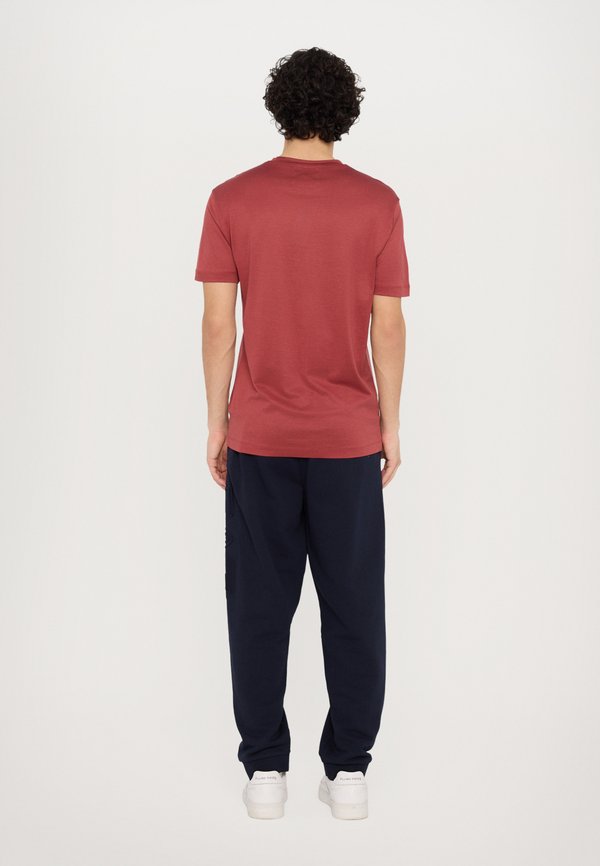 Basic T-shirt - new maroon3