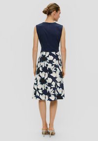 s.Oliver BLACK LABEL - Sukienka letnia