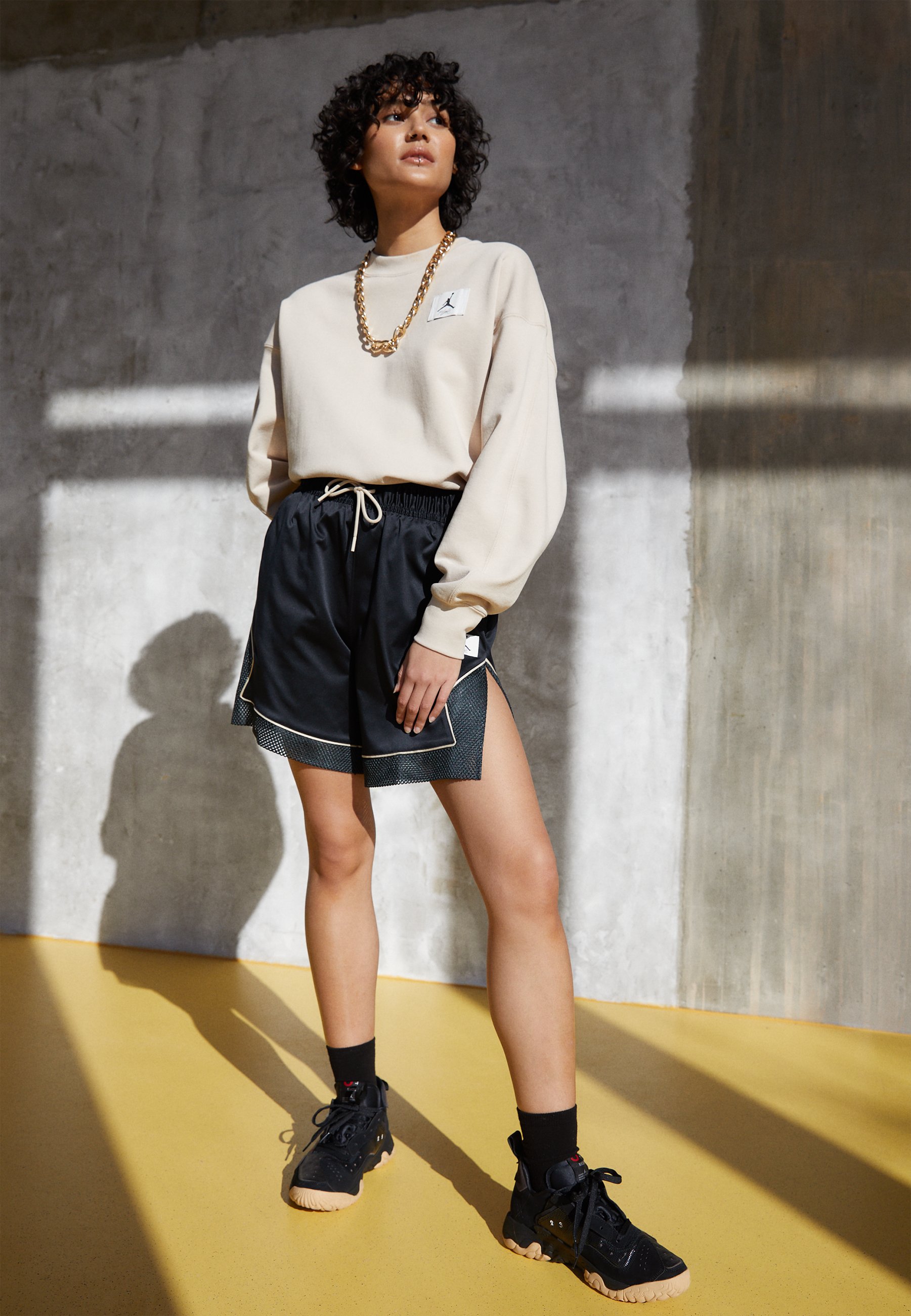 nike jordan dames beige