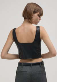 Calliope Top - nero