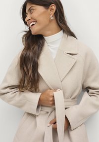 Ellos Collection AMINA - Klassisk frakke - hellbeige