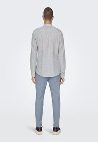 Only & Sons ONSCAIDEN LS MAO STRIPE NOOS - Hemd - dark navy