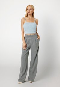 Guess KEYLA - Top - himmelblau