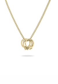 Guld kædedyse med et vedhæng af sammenlukkede ringe. Ringene har forskellige størrelser og en glat tekstur, hvilket fremhæver deres cirkulære design.