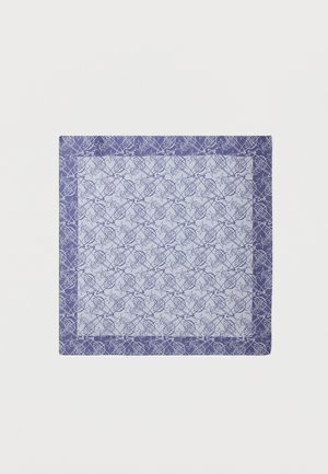 Eșarfă pătrată albastru deschis cu margine albastru închis, având modele abstracte de linii interconectate pe întreaga suprafață.