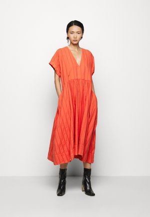 VERY DRESS - Robe d'été - cherry tomato