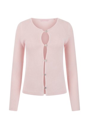 Rosa gerippte Strickjacke mit langen Ärmeln, vorne mit einem Ausschnitt und silberfarbenen Knopfdetails. Weicher, strukturierter Stoff mit figurbetontem Schnitt.