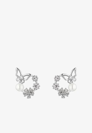 Zilveren oorbellen met een vlinderontwerp, voorzien van een parel en bloemaccenten, versierd met heldere kristallen in een delicate cirkelvorm.
