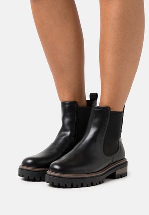 Classic ankle boots - black