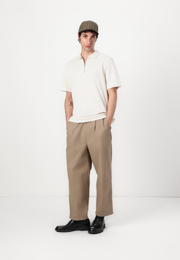 Polo shirt - clear cream4