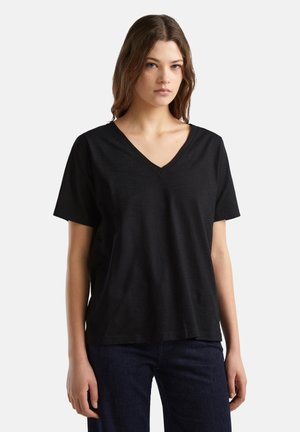 V-NECK IN SLUB - Basic T-shirt - black