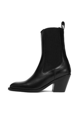 Schwarzer Leder-Stiefelette mit elastischen Seitenteilen, Schlaufe, spitzer Zehe und Blockabsatz.