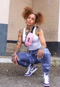 Eastpak SPRINGER - Marsupio - crystal pink