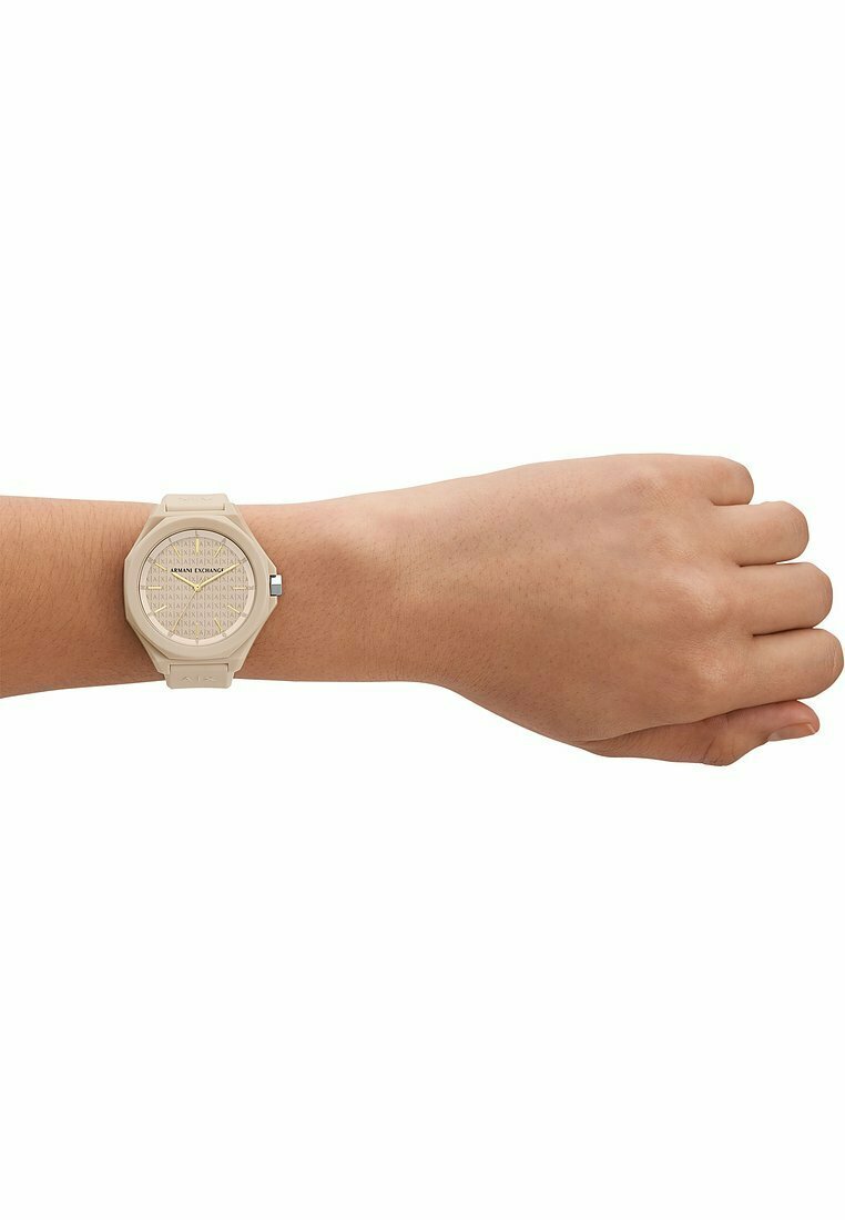Casio G-Shock horloges met metalen textuurring nu verkrijgbaar in de VS