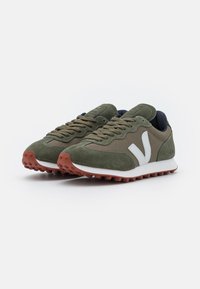 Veja RIO BRANCO - Sapatilhas - kaki/pearl