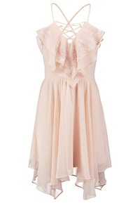 Bledě růžové šaty s vrstvenými volány, květinovou výšivkou, překříženými ramínky na zádech a asymetrickým spodním lemem. Vyrobeny z lehkého materiálu.