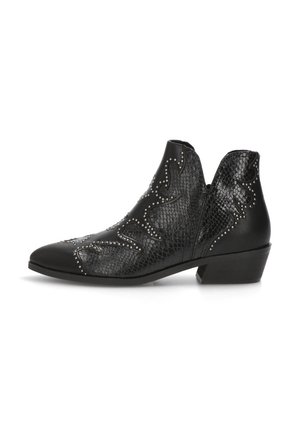 TRAVIATA - Botines camperos - black