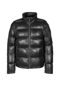 Zwarte gewatteerde leren jas met ritssluiting aan de voorkant, hoge kraag en met rits afgesloten zijzakken, weergegeven tegen een witte achtergrond.