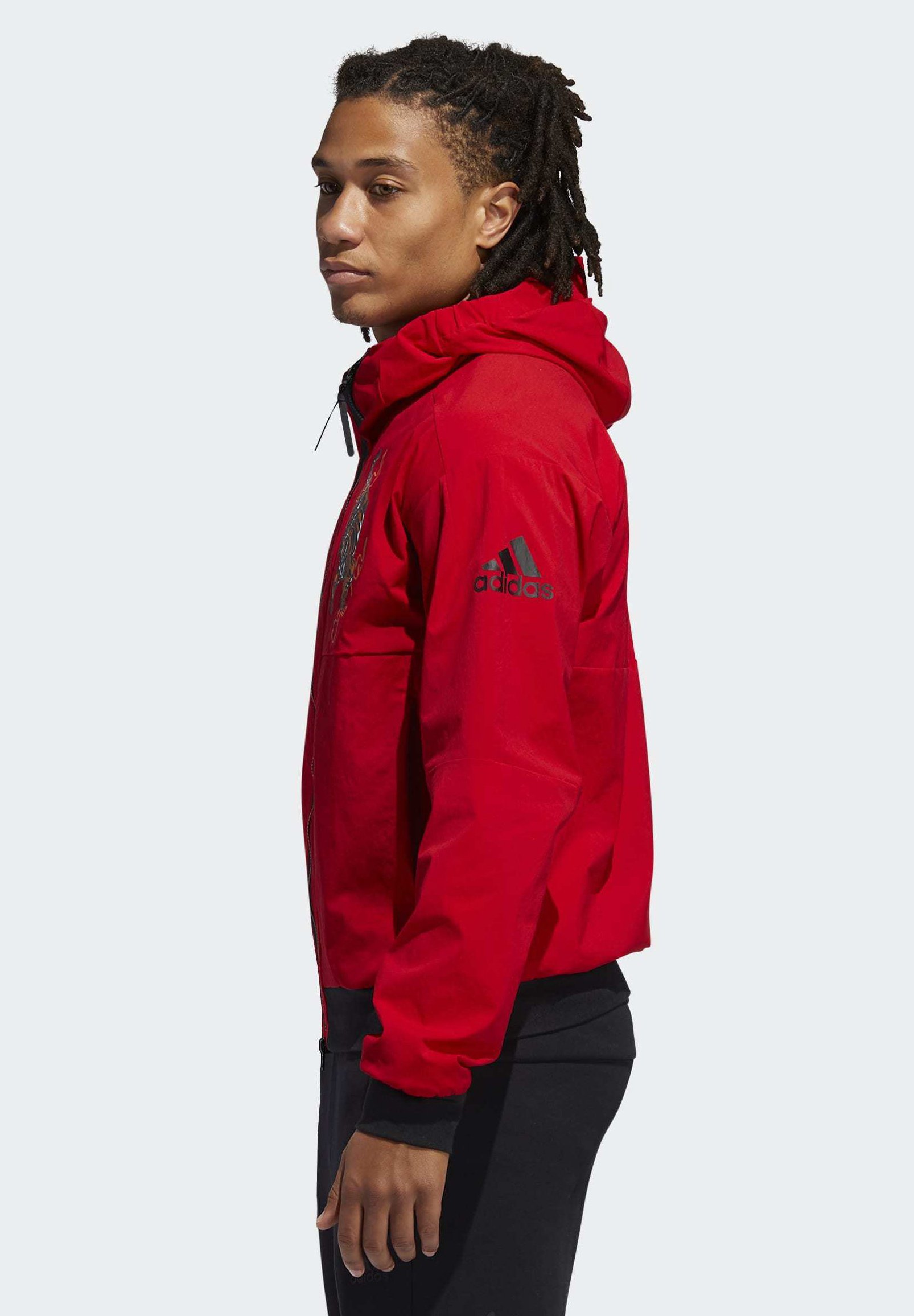 must haves windbreaker